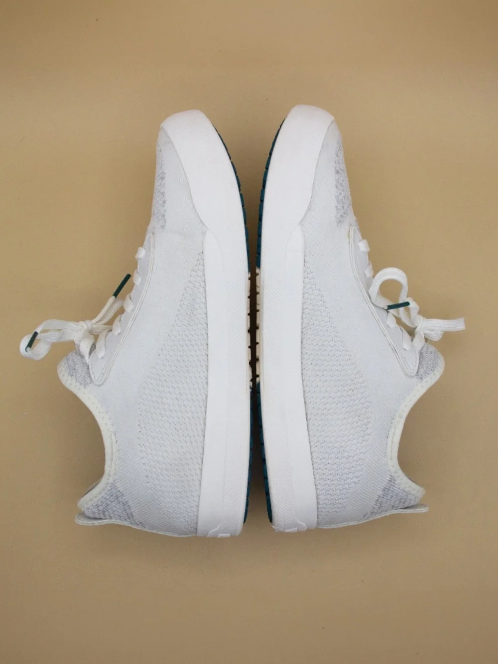 Vessi Weekend White Knit Shoes Women's Size 7